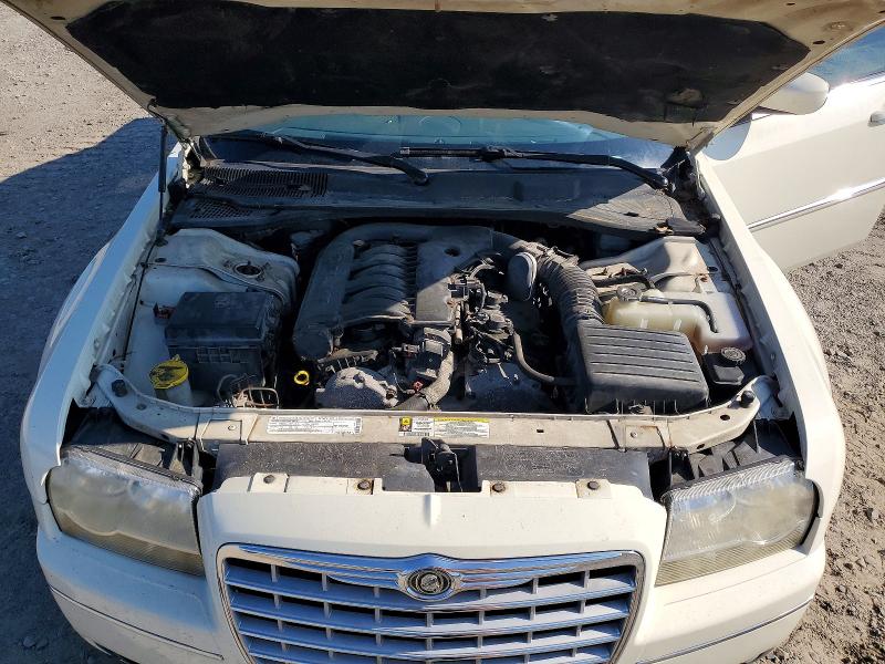 Photo 11 from auction – 2009 CHRYSLER 300 with VIN 2C3KK53V79H586166