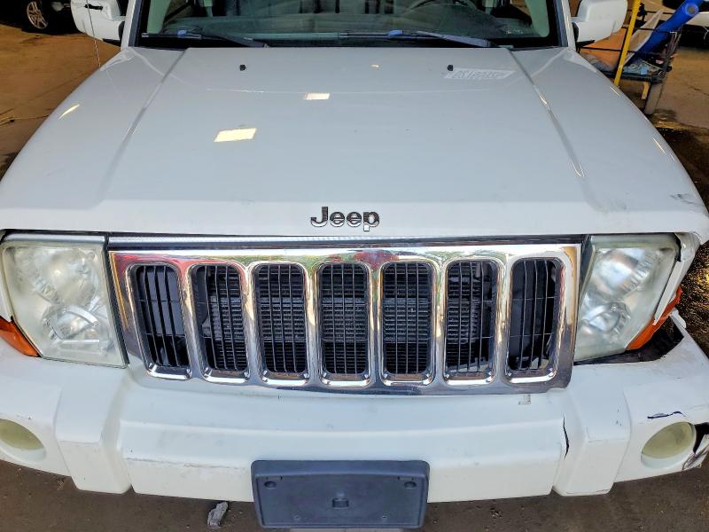 Photo 12 from auction – 2010 JEEP COMMANDER with VIN 1J4RG5GT5AC145366