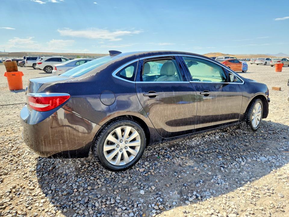 Photo 3 from auction – 2015 BUICK VERANO with VIN 1G4PP5SK1F4219147