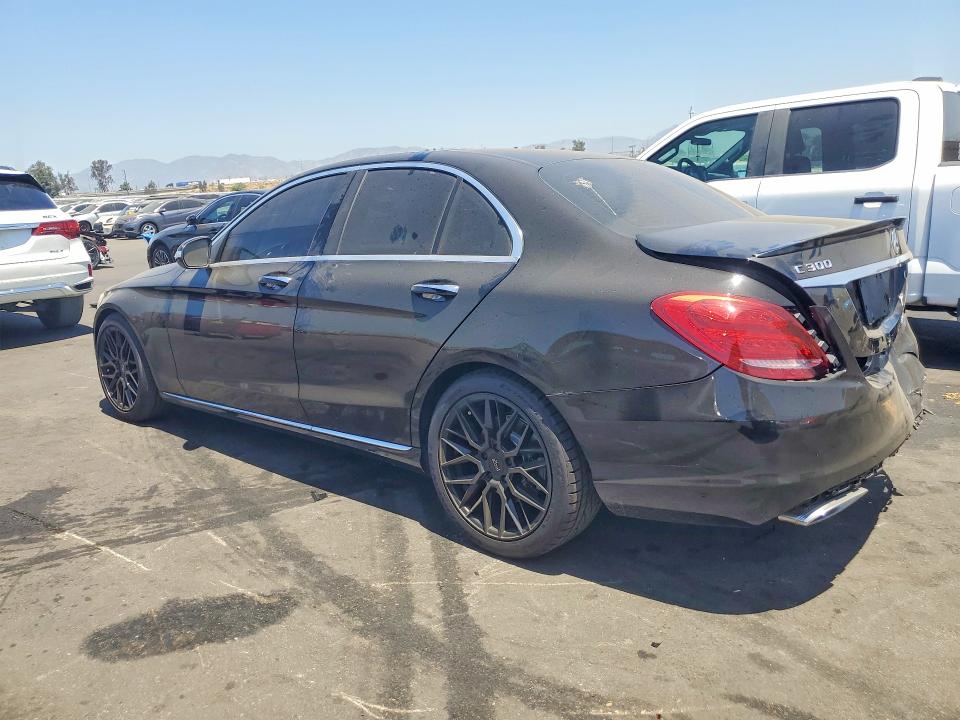 Photo 2 from auction – 2015 MERCEDES-BENZ C with VIN 55SWF4JB5FU069775