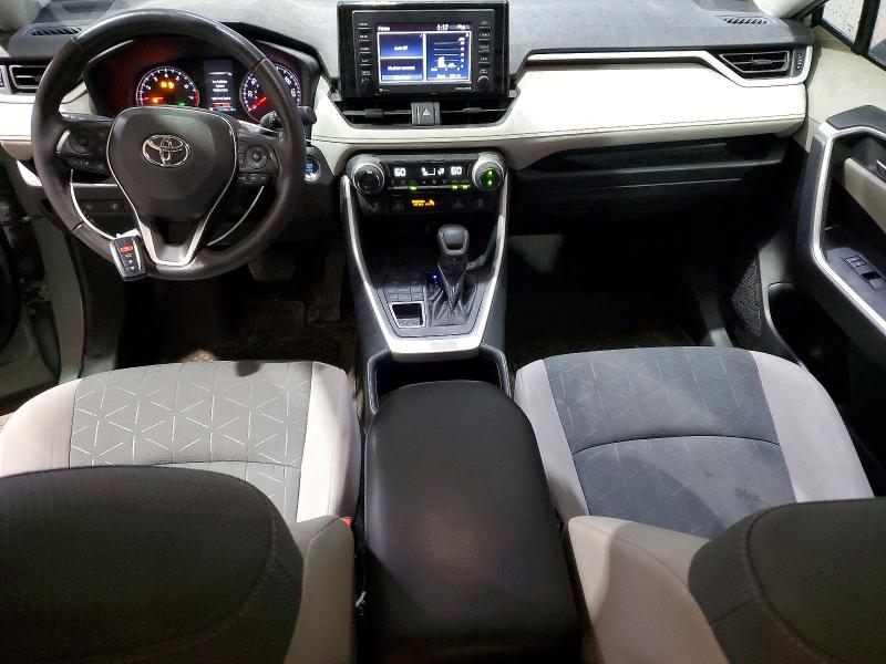 Photo 8 from auction – 2022 TOYOTA RAV4 with VIN 2T3P1RFV9NW248916