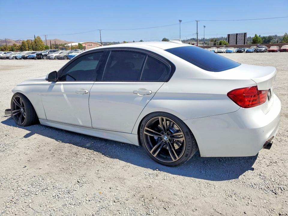 Photo 2 from auction – 2014 BMW 335 with VIN WBA3A9G54ENS64880