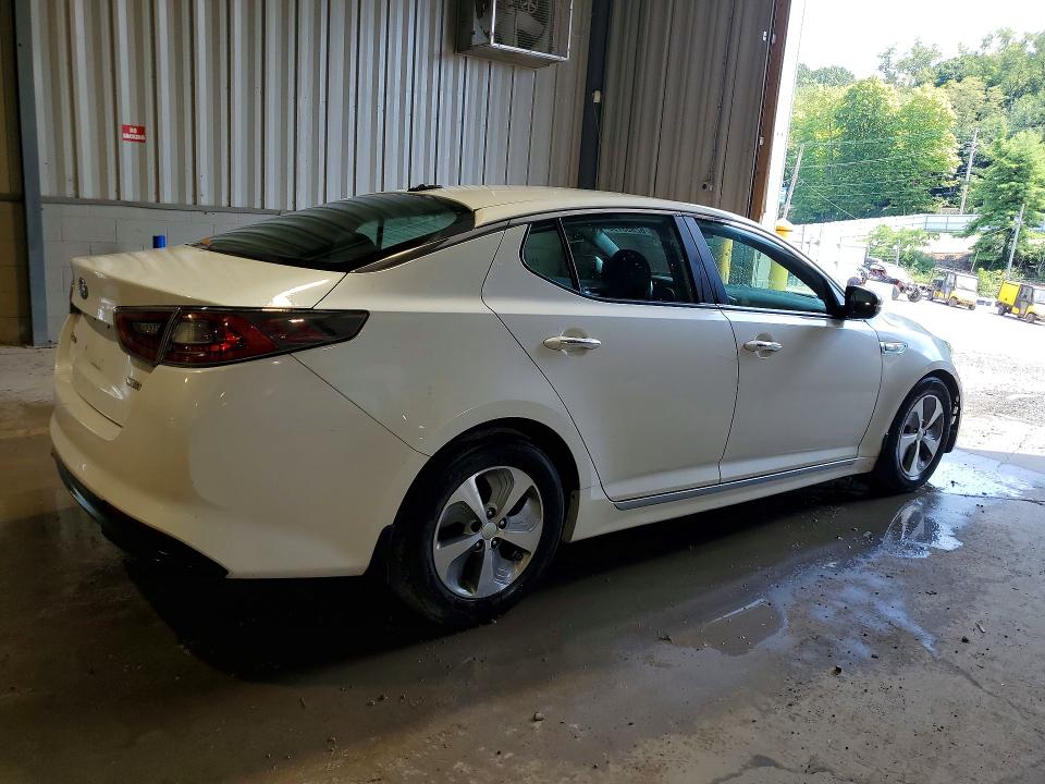 Photo 3 from auction – 2015 KIA OPTIMA with VIN KNAGM4AD5F5077239