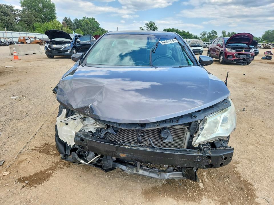 Photo 5 from auction – 2014 TOYOTA CAMRY with VIN 4T4BF1FK4ER440178