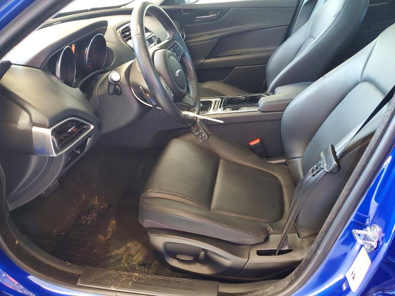 Foto 7 de la subasta – 2017 JAGUAR XE con VIN SAJAJ4BN5HA976672