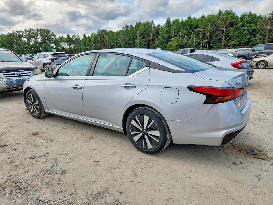 Photo 2 from auction – 2022 NISSAN ALTIMA with VIN 1N4BL4DV3NN405525