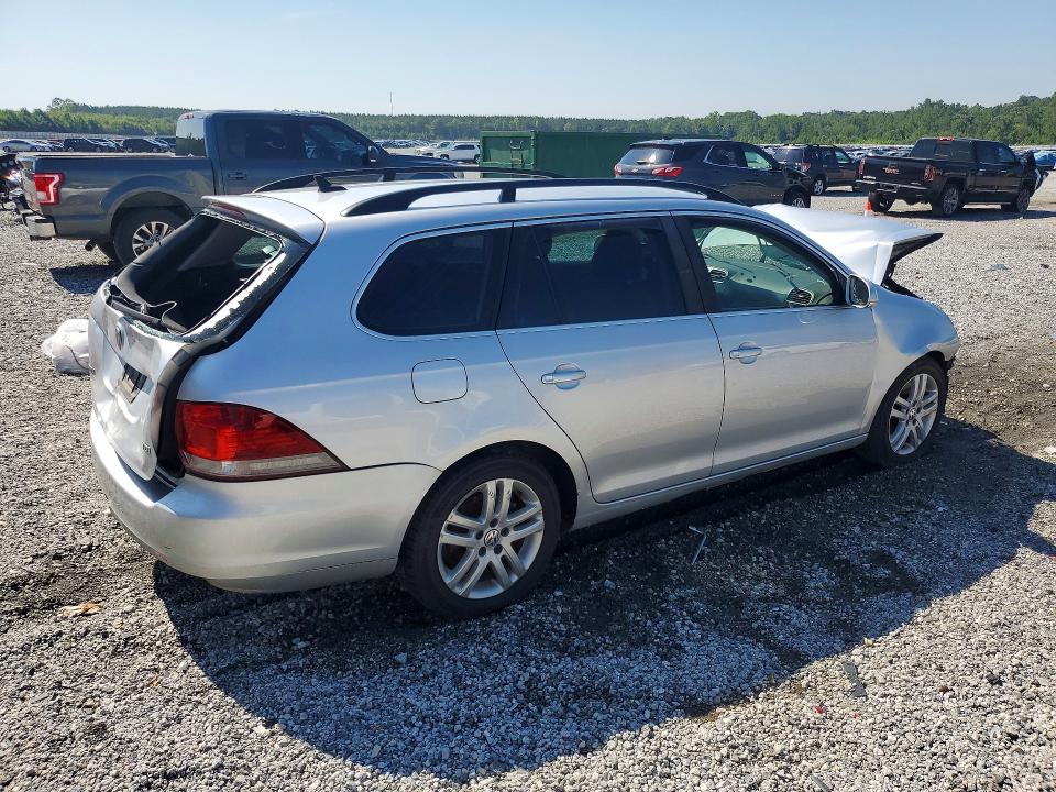 Photo 3 from auction – 2014 VOLKSWAGEN JETTA with VIN 3VWPL7AJ0EM624761
