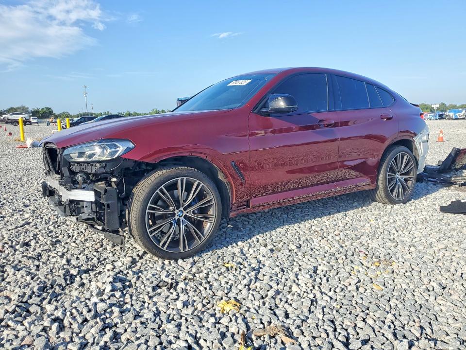 BMW X4 2024 with VIN 5UX43DT01R9U27268 - Photo from auction