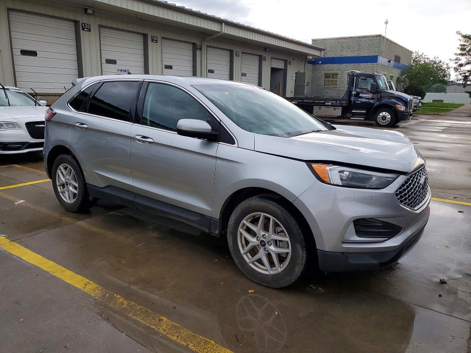 Photo 4 from auction – 2024 FORD EDGE with VIN 2FMPK4J95RBA68394