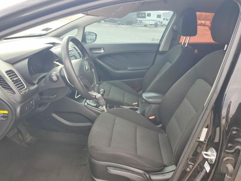 Photo 7 from auction – 2017 KIA FORTE5 with VIN KNAFK5A89H5680403