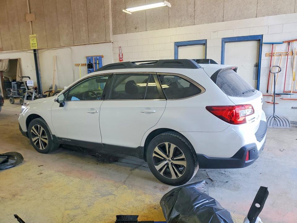Photo 2 from auction – 2019 SUBARU OUTBACK with VIN 4S4BSANC8K3259375