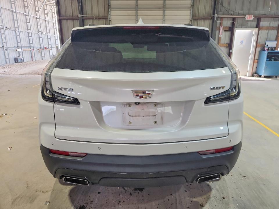 Photo 6 from auction – 2019 CADILLAC XT4 with VIN 1GYFZER40KF199418
