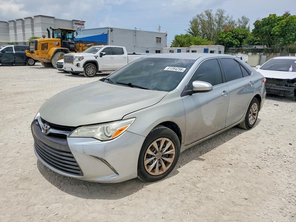 TOYOTA CAMRY 2017 with VIN 4T1BF1FK3HU303327 - Photo from auction