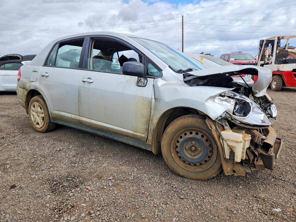 Photo 4 from auction – 2011 NISSAN VERSA with VIN 3N1BC1AP8BL442034