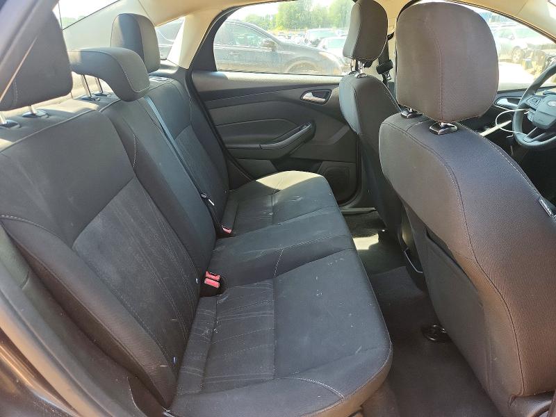 Photo 10 from auction – 2016 FORD FOCUS with VIN 1FADP3F23GL350079