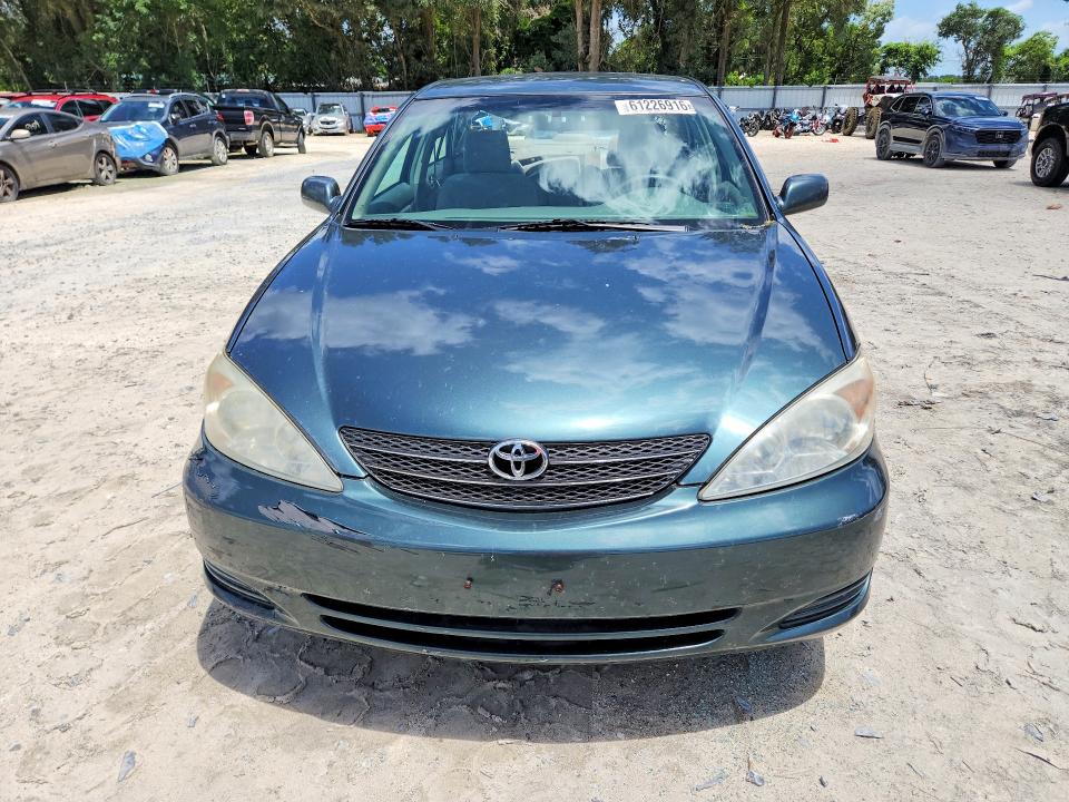 Photo 5 from auction – 2002 TOYOTA CAMRY with VIN 4T1BE32K02U567469