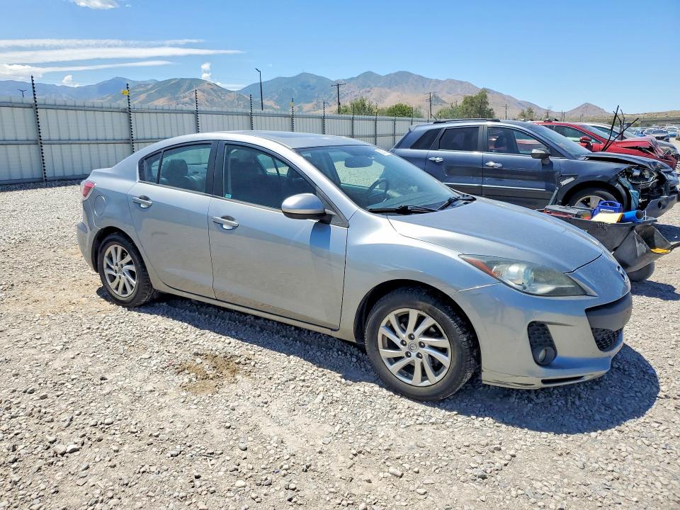 Photo 4 from auction – 2012 MAZDA 3 with VIN JM1BL1W84C1654923