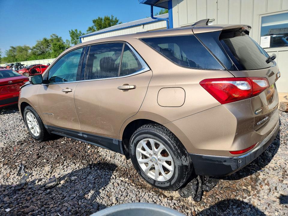 Photo 2 from auction – 2018 CHEVROLET EQUINOX with VIN 2GNAXSEV3J6256083
