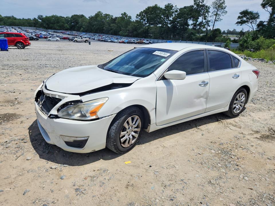 NISSAN ALTIMA 2015 with VIN 1N4AL3AP3FC276940 - Photo from auction