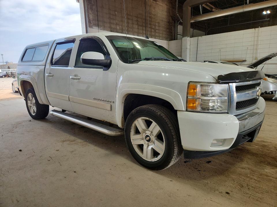 Photo 4 from auction – 2007 CHEVROLET SILVERADO with VIN 2GCEK133271627938