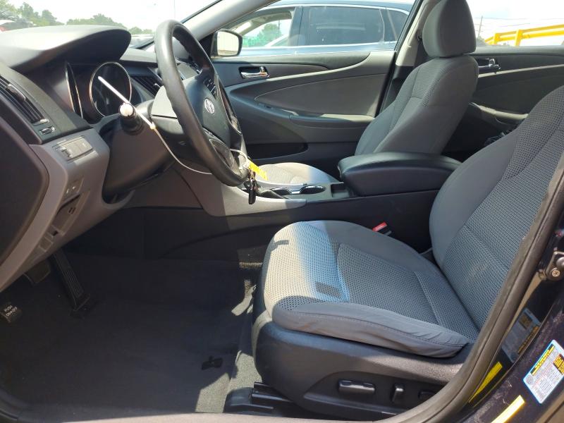 Photo 7 from auction – 2011 HYUNDAI SONATA with VIN 5NPEB4AC2BH125958