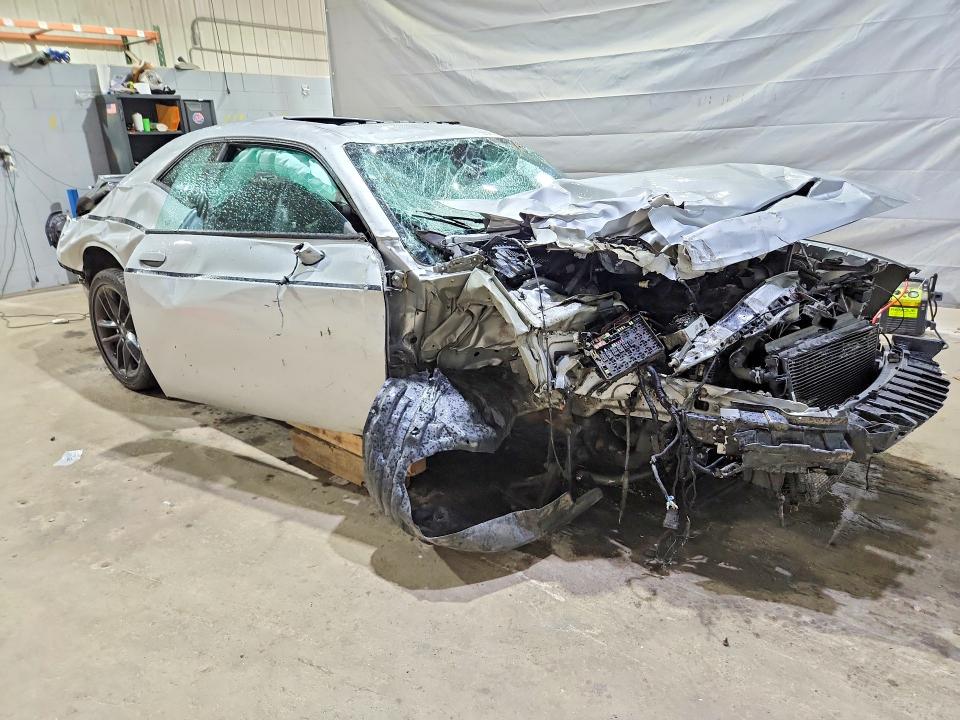 Photo 4 from auction – 2022 DODGE CHALLENGER with VIN 2C3CDZKG1NH246868