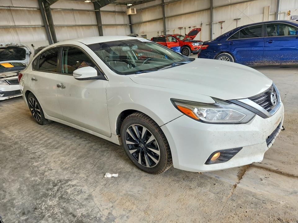 Photo 4 from auction – 2018 NISSAN ALTIMA with VIN 1N4AL3AP9JC188788