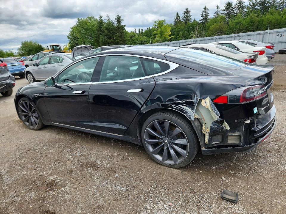 Photo 2 from auction – 2015 TESLA MODEL S with VIN 5YJSA1S26FF096558