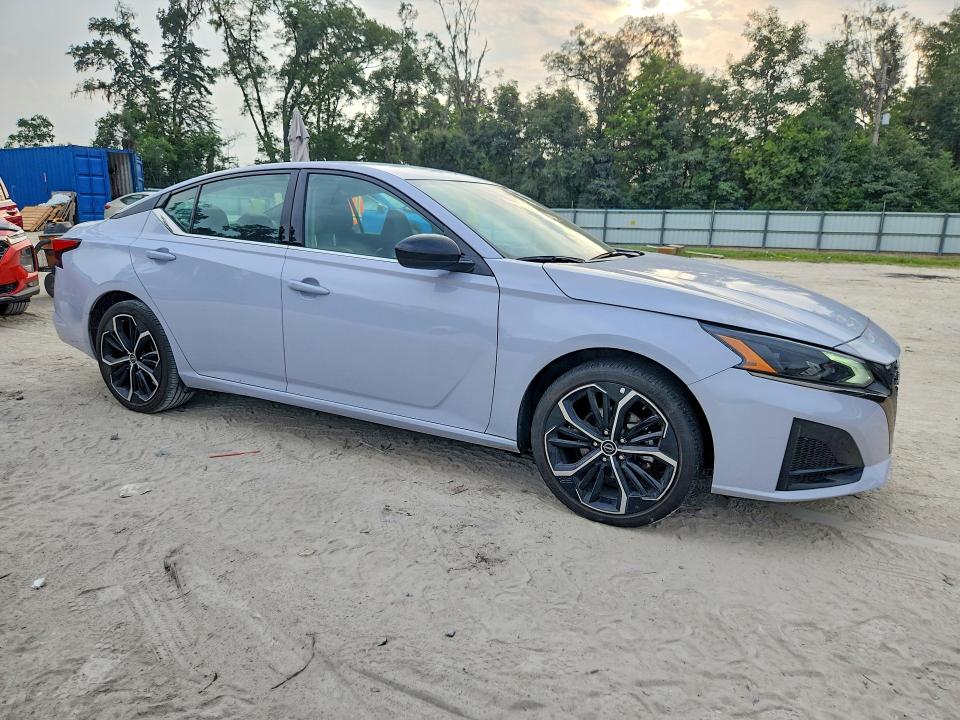 Photo 4 from auction – 2025 NISSAN ALTIMA with VIN 1N4BL4CV2SN360767