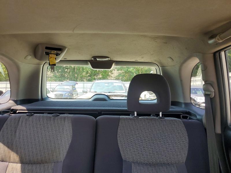 Photo 10 from auction – 2005 TOYOTA RAV4 with VIN JTEGD20V650049068