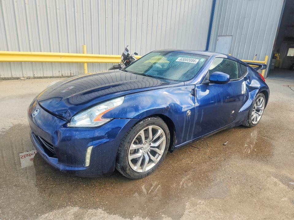 2014 NISSAN 370Z