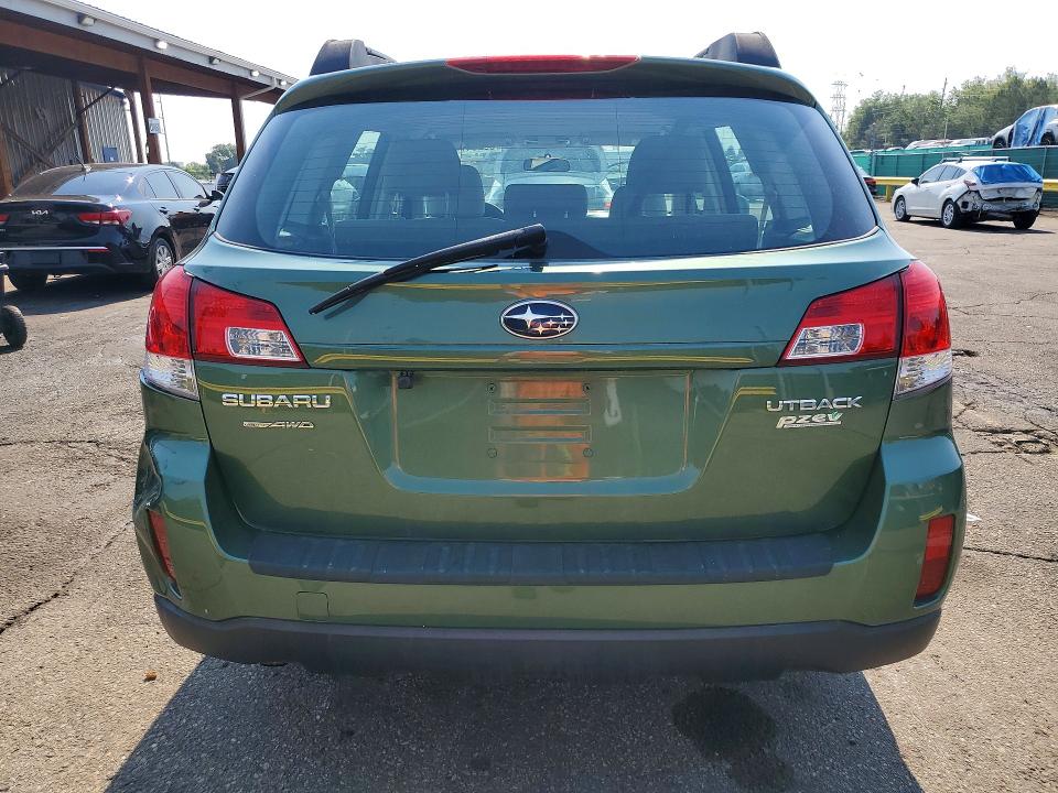 Photo 6 from auction – 2011 SUBARU OUTBACK with VIN 4S4BRBAC6B3406252