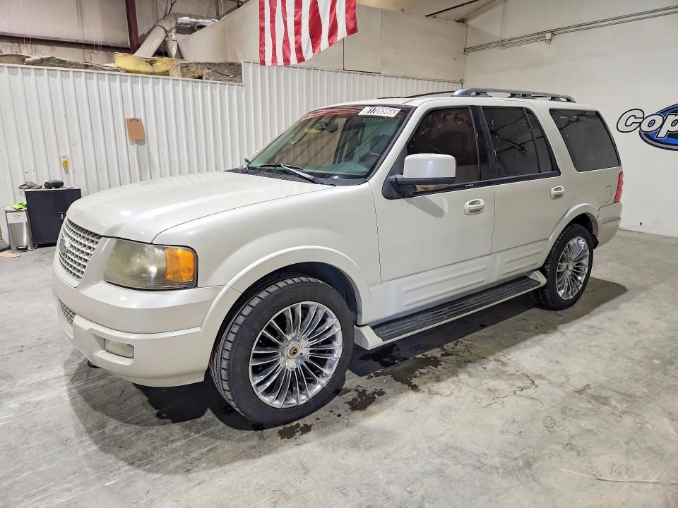 FORD EXPEDITION 2005 with VIN 1FMFU20525LA70090 - Photo from auction