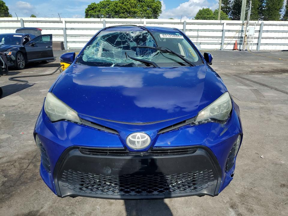 Снимка 5 от търг – 2019 TOYOTA COROLLA с VIN 2T1BURHE2KC235140