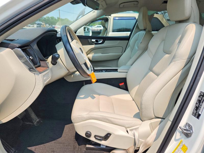 Фото 7 с аукциона – 2022 VOLVO XC60 с VIN YV4L12RK6N1970668