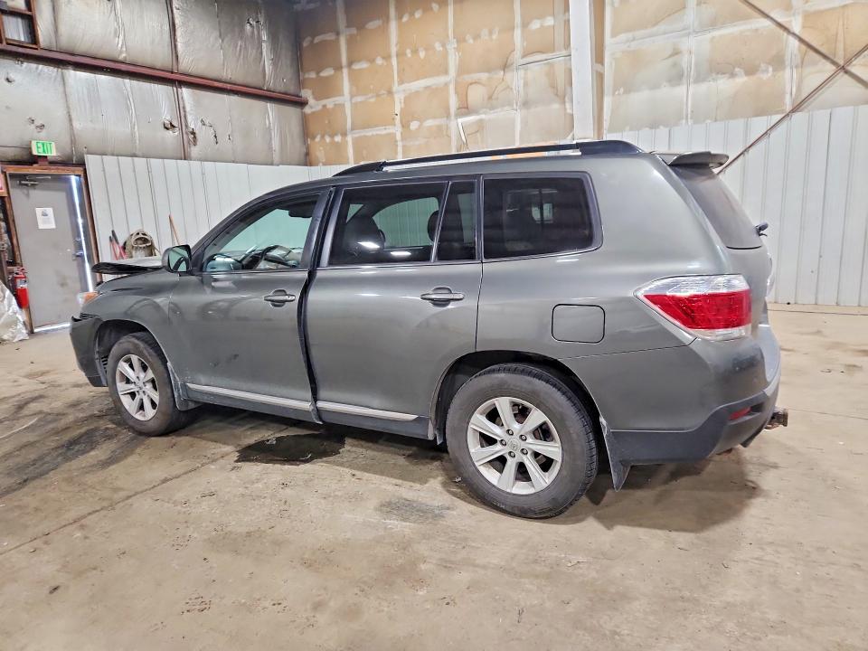 Photo 2 from auction – 2012 TOYOTA HIGHLANDER with VIN 5TDBK3EH7CS159358