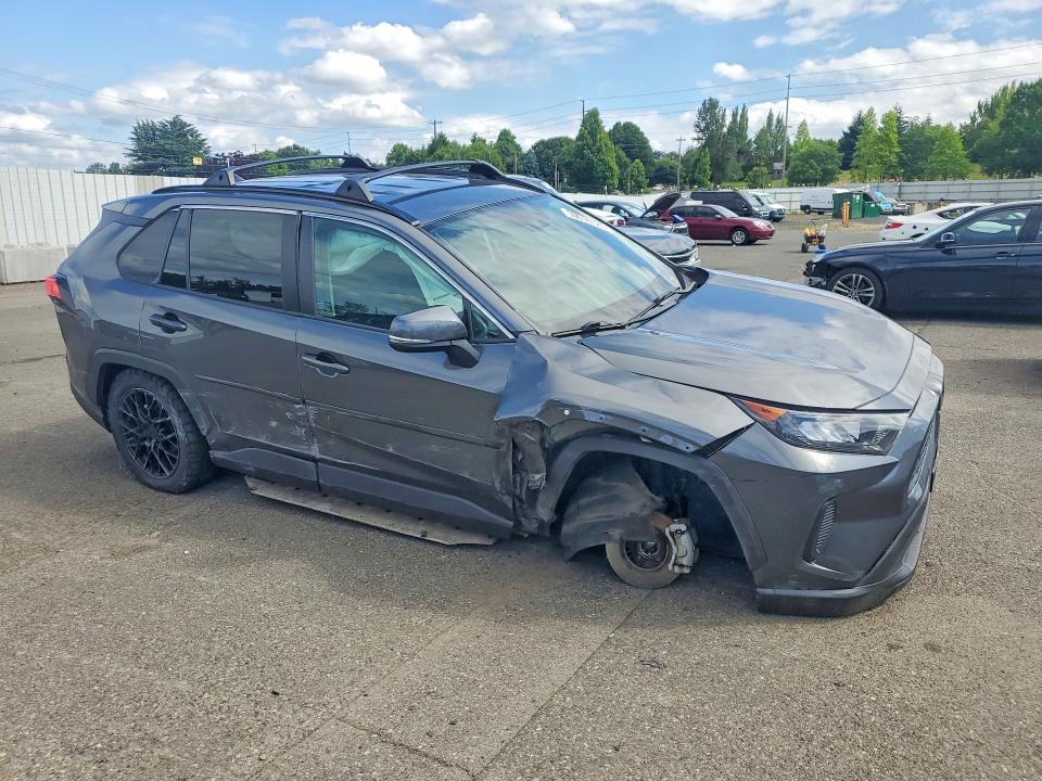 Photo 4 from auction – 2020 TOYOTA RAV4 with VIN 2T3G1RFV9LC137653