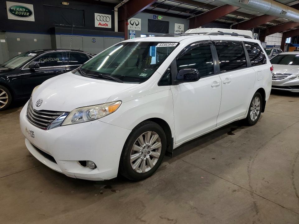 TOYOTA SIENNA 2011 with VIN 5TDDK3DC0BS019018 - Photo from auction