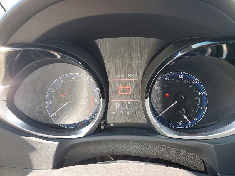 Photo 9 from auction – 2015 TOYOTA COROLLA with VIN 5YFBURHEXFP339512