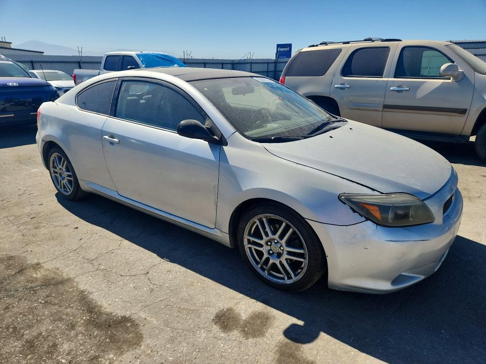 Photo 4 from auction – 2006 SCION TC with VIN JTKDE177160066828
