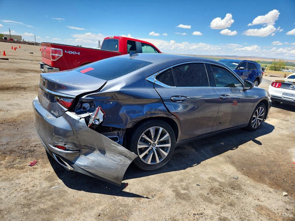 Photo 3 from auction – 2020 LEXUS ES 350 with VIN 58ACZ1B15LU070545