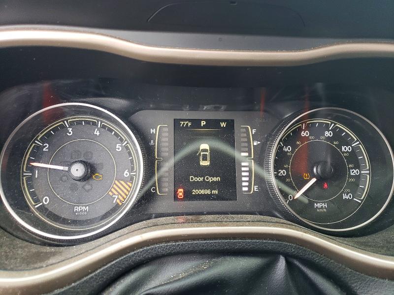 Photo 9 from auction – 2014 JEEP CHEROKEE with VIN 1C4PJMAB4EW141824
