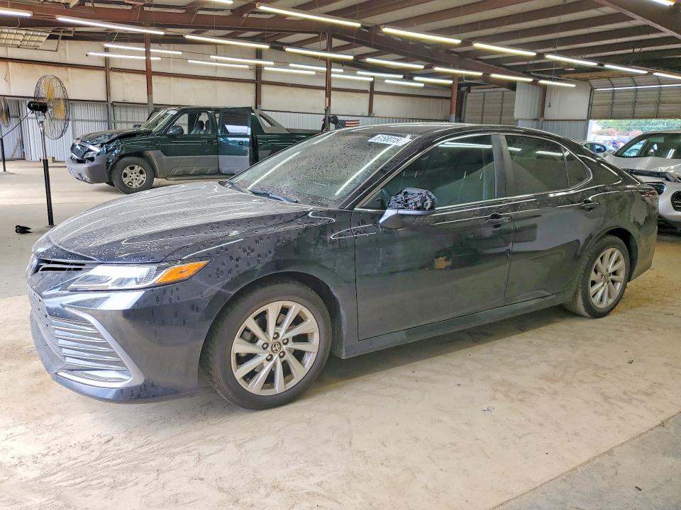 TOYOTA CAMRY 2023 with VIN 4T1C11AK6PU112770 - Photo from auction