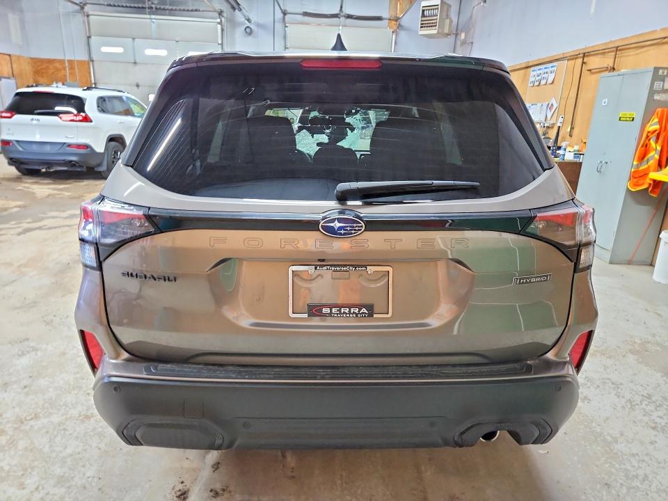Photo 6 from auction – 2025 SUBARU FORESTER with VIN JF2SLSTD3SH427804