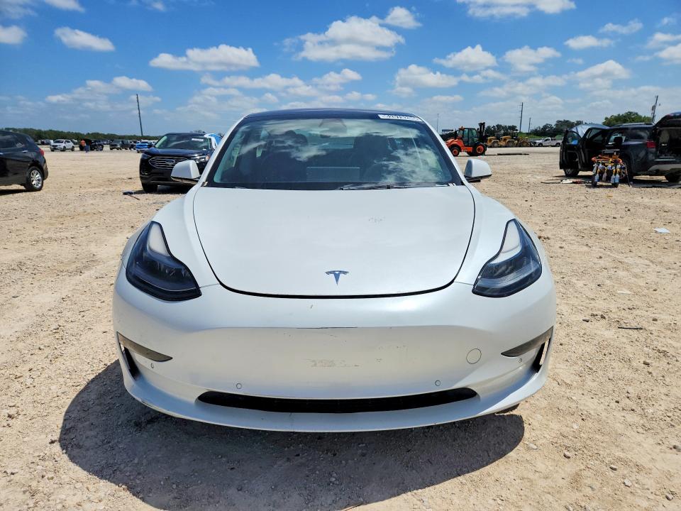 Zdjęcie 5 z aukcji – 2022 TESLA MODEL 3 z VIN 5YJ3E1EB3NF289639