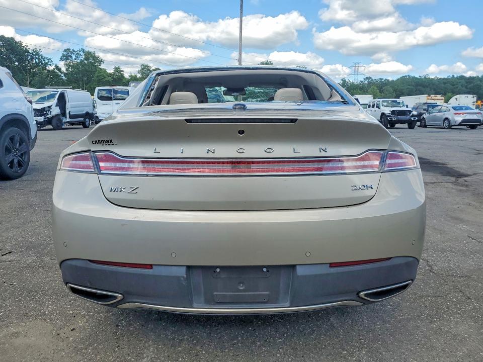Photo 6 from auction – 2017 LINCOLN MKZ with VIN 3LN6L5MU9HR653297