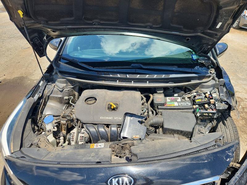 Photo 11 from auction – 2018 KIA FORTE with VIN 3KPFK4A77JE197135