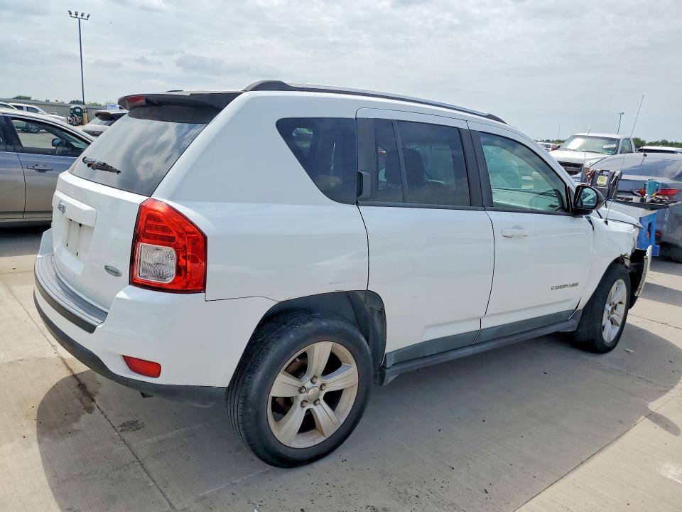 Photo 3 from auction – 2011 JEEP COMPASS with VIN 1J4NF1FB3BD244413