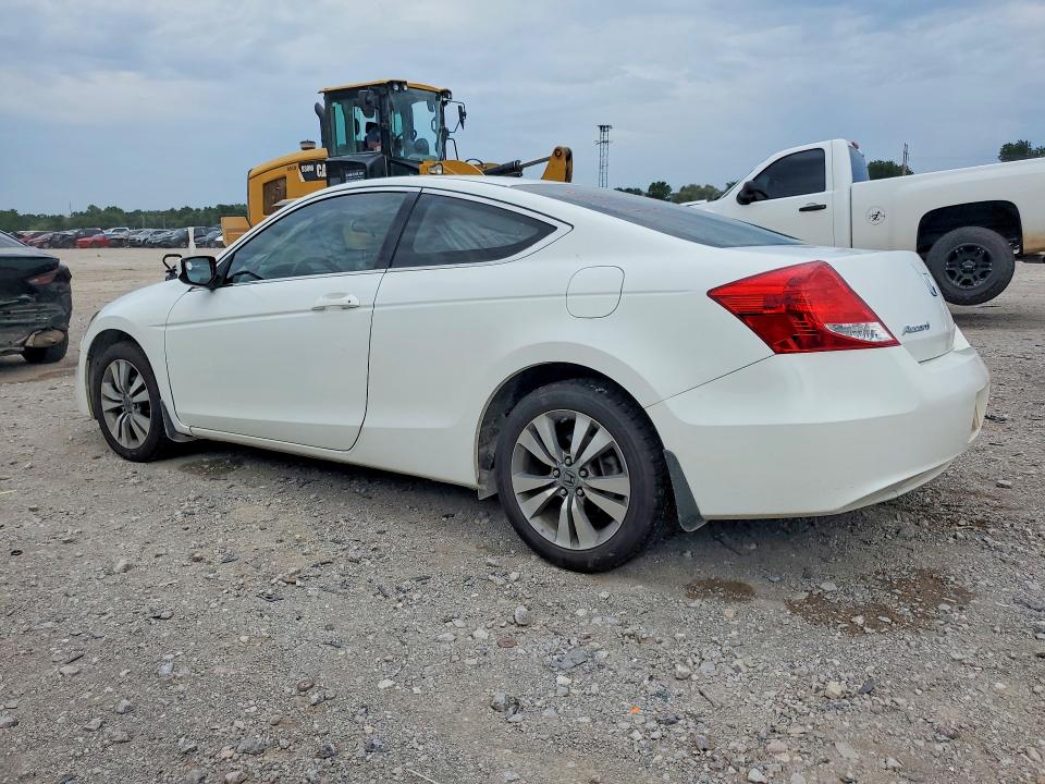 Photo 2 from auction – 2011 HONDA ACCORD with VIN 1HGCS1B30BA009378