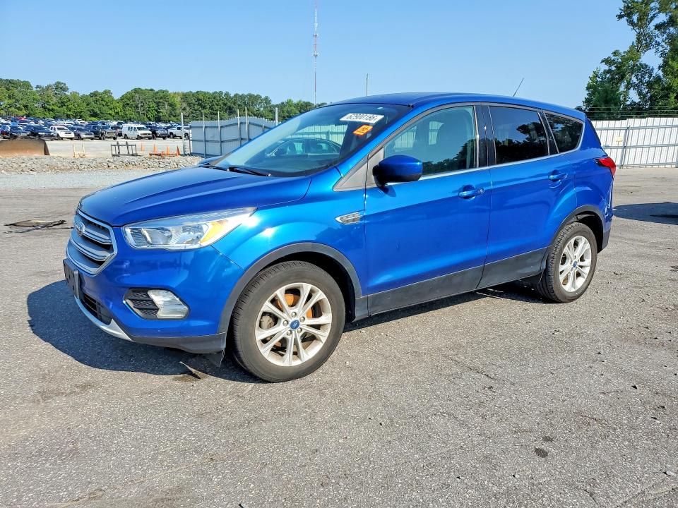 FORD ESCAPE 2019 z numerem VIN 1FMCU0GD1KUC19633 - Zdjęcie z aukcji